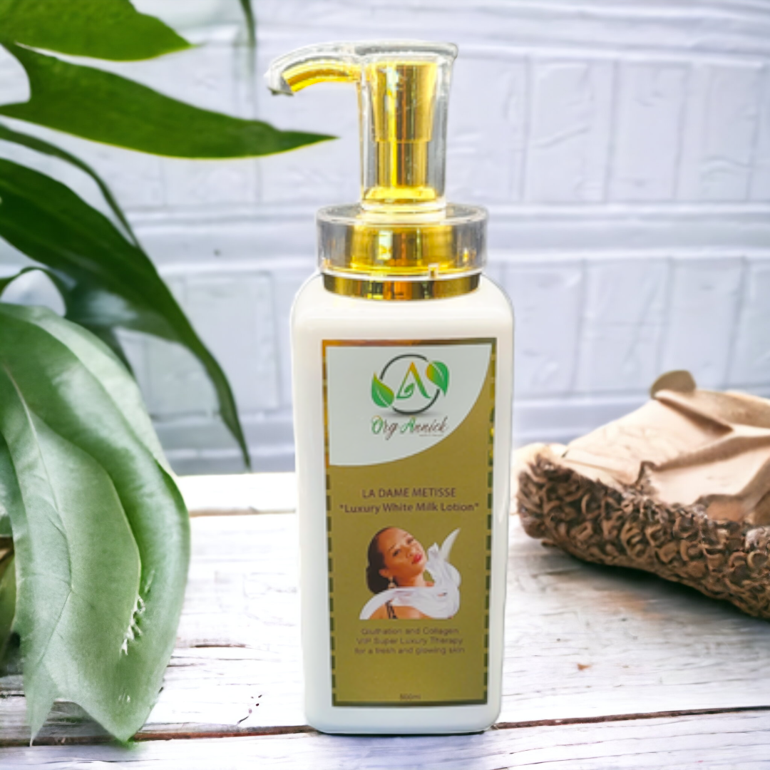 La Dame Gold Collagen & Glutathione Brightening Body Milk Lotion 16o La Dame Gold Collagen & Glutathione Brightening Body Milk Lotion 16o