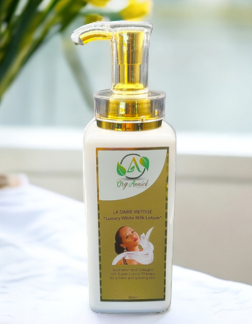 Load image into Gallery viewer, La Dame Gold Collagen &amp; Glutathione Brightening Body Milk Lotion – 16oz | Daily Body Moisturizer with Vitamin E for Smooth, Soft-Feeling Skin | Lightweight Hydration for All Skin Types
