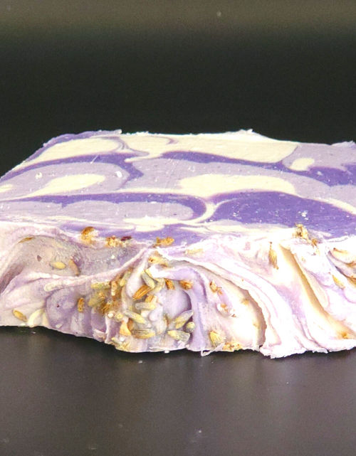 Load image into Gallery viewer, Lavender Chamomile Soap Bar 🧼
