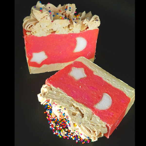 Raspberry Velvet Soap Bar 🧼