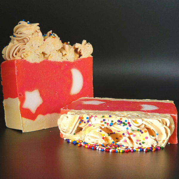 Raspberry Velvet Soap Bar 🧼