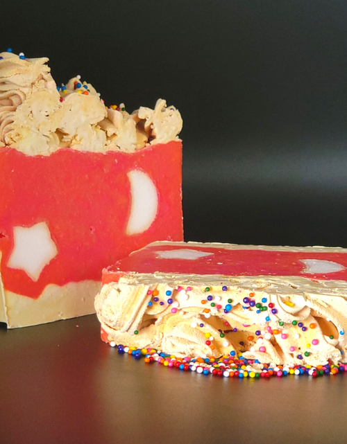 Load image into Gallery viewer, Raspberry Velvet Soap Bar 🧼
