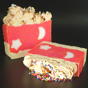 Raspberry Velvet Soap Bar 🧼